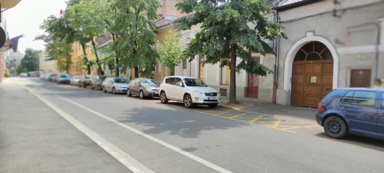 Hysteria Central Flat Oradea Ngoại thất bức ảnh